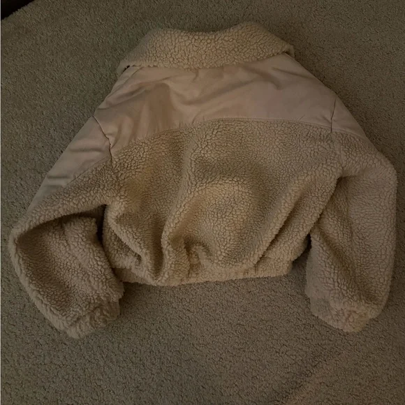 12th Tribe Mt. Kisco Beige Sherpa Jacket - Picture 6 of 7